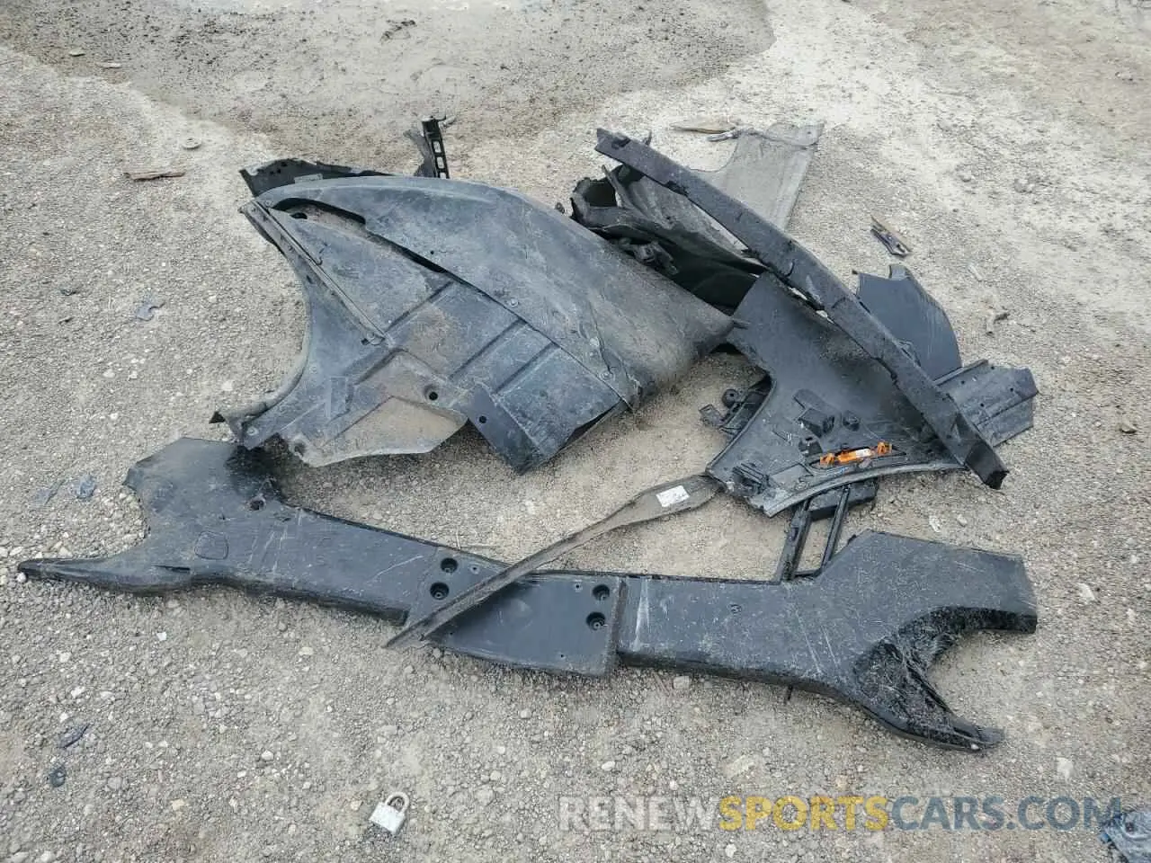 13 Photograph of a damaged car 2GNAXWEVXN6129005 CHEVROLET EQUINOX 2022