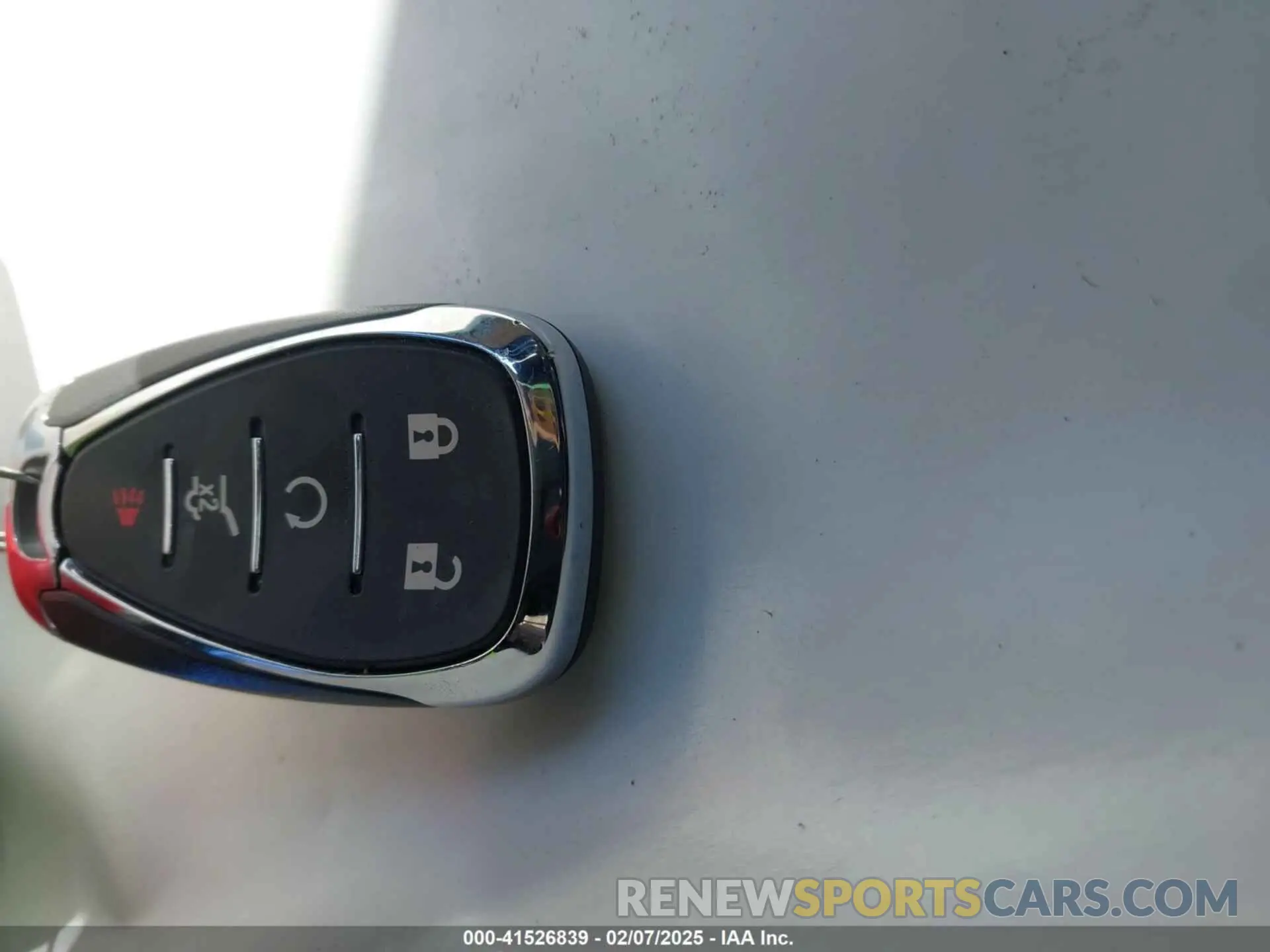 11 Photograph of a damaged car 2GNAXXEV0N6122490 CHEVROLET EQUINOX 2022