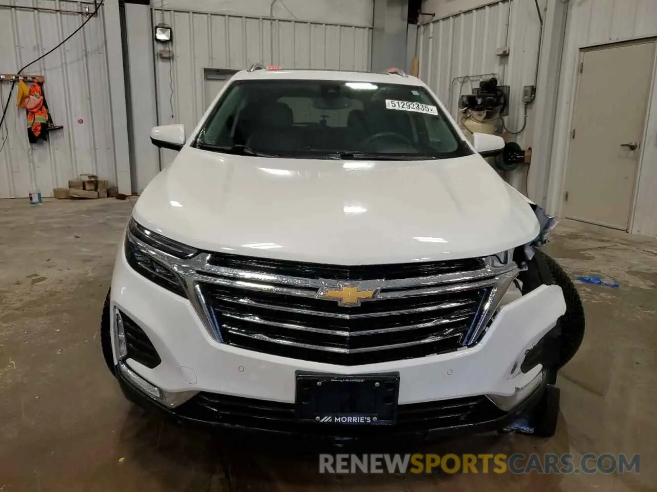 5 Photograph of a damaged car 2GNAXXEV5N6117690 CHEVROLET EQUINOX 2022