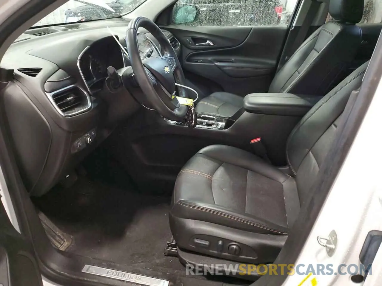 7 Photograph of a damaged car 2GNAXXEV5N6117690 CHEVROLET EQUINOX 2022