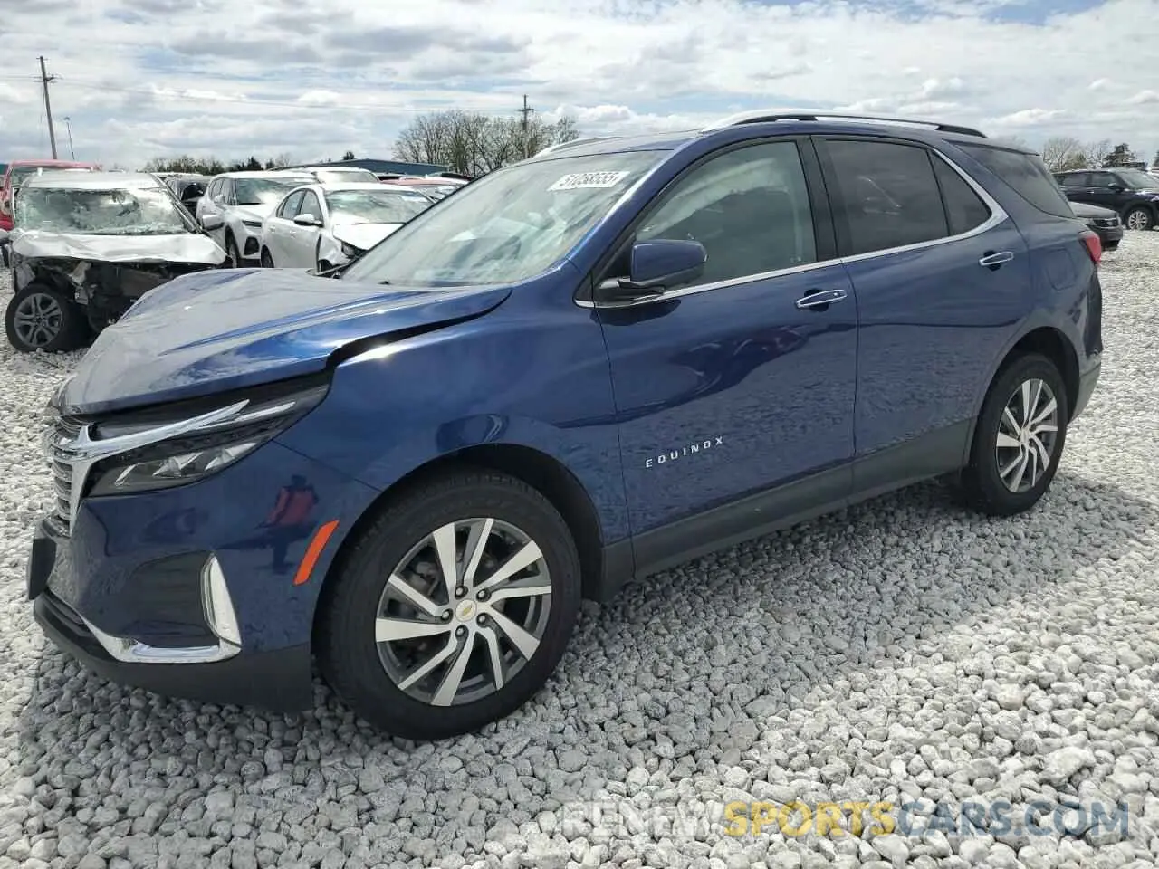1 Photograph of a damaged car 2GNAXXEV5N6142802 CHEVROLET EQUINOX 2022
