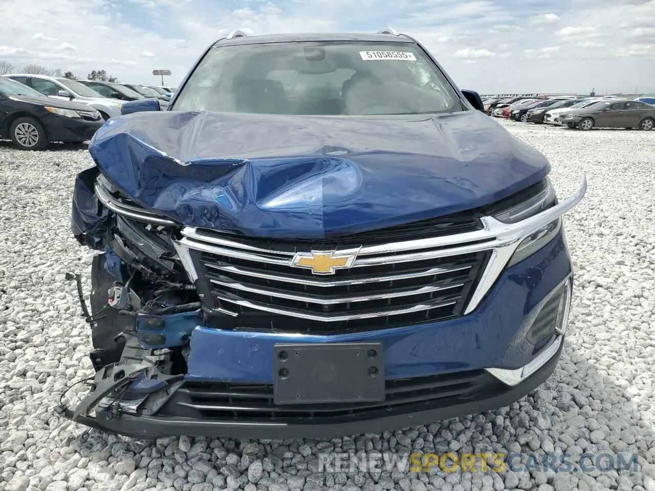 5 Photograph of a damaged car 2GNAXXEV5N6142802 CHEVROLET EQUINOX 2022