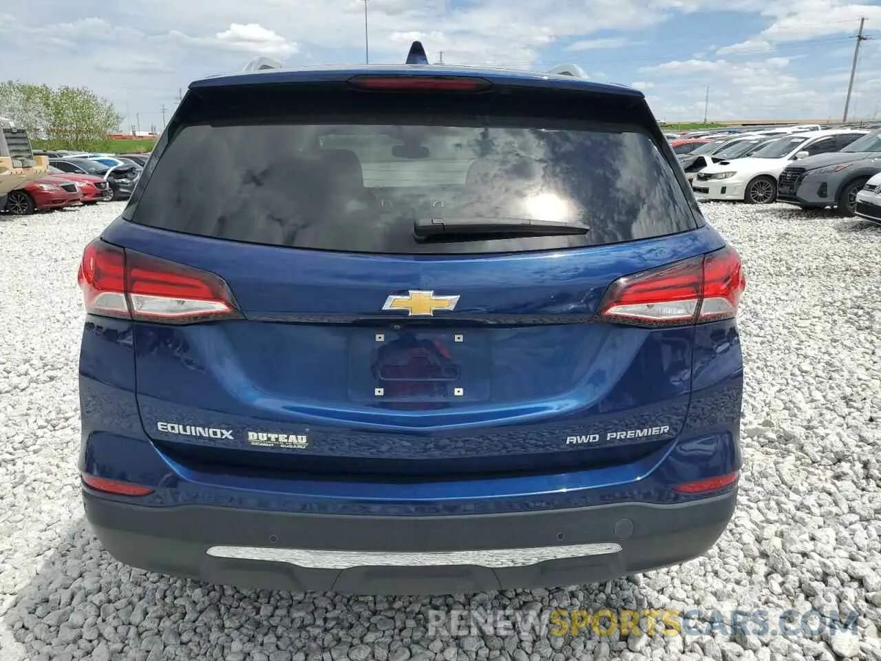 6 Photograph of a damaged car 2GNAXXEV5N6142802 CHEVROLET EQUINOX 2022