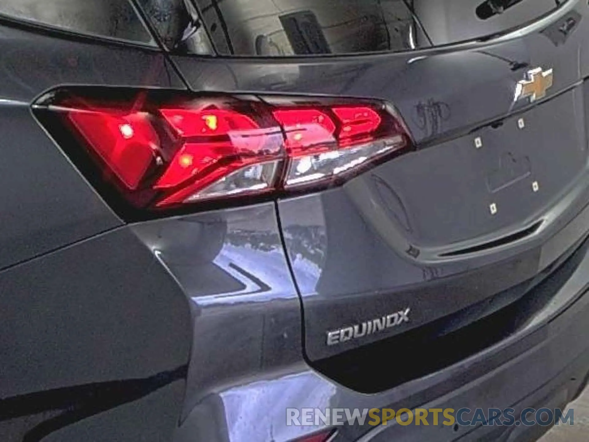 2 Photograph of a damaged car 3GNAX5EV2NS167467 CHEVROLET EQUINOX 2022