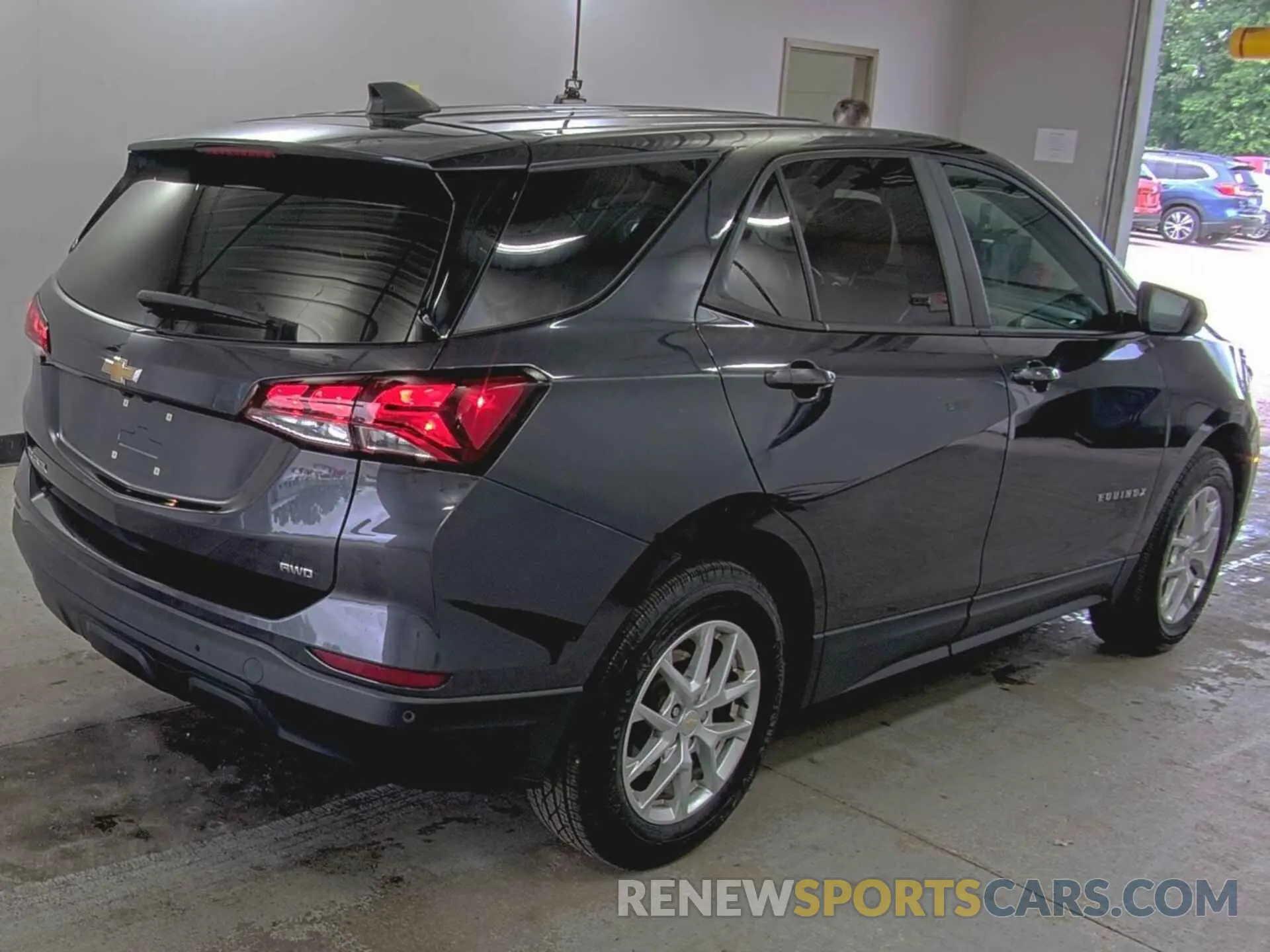 25 Photograph of a damaged car 3GNAX5EV2NS167467 CHEVROLET EQUINOX 2022