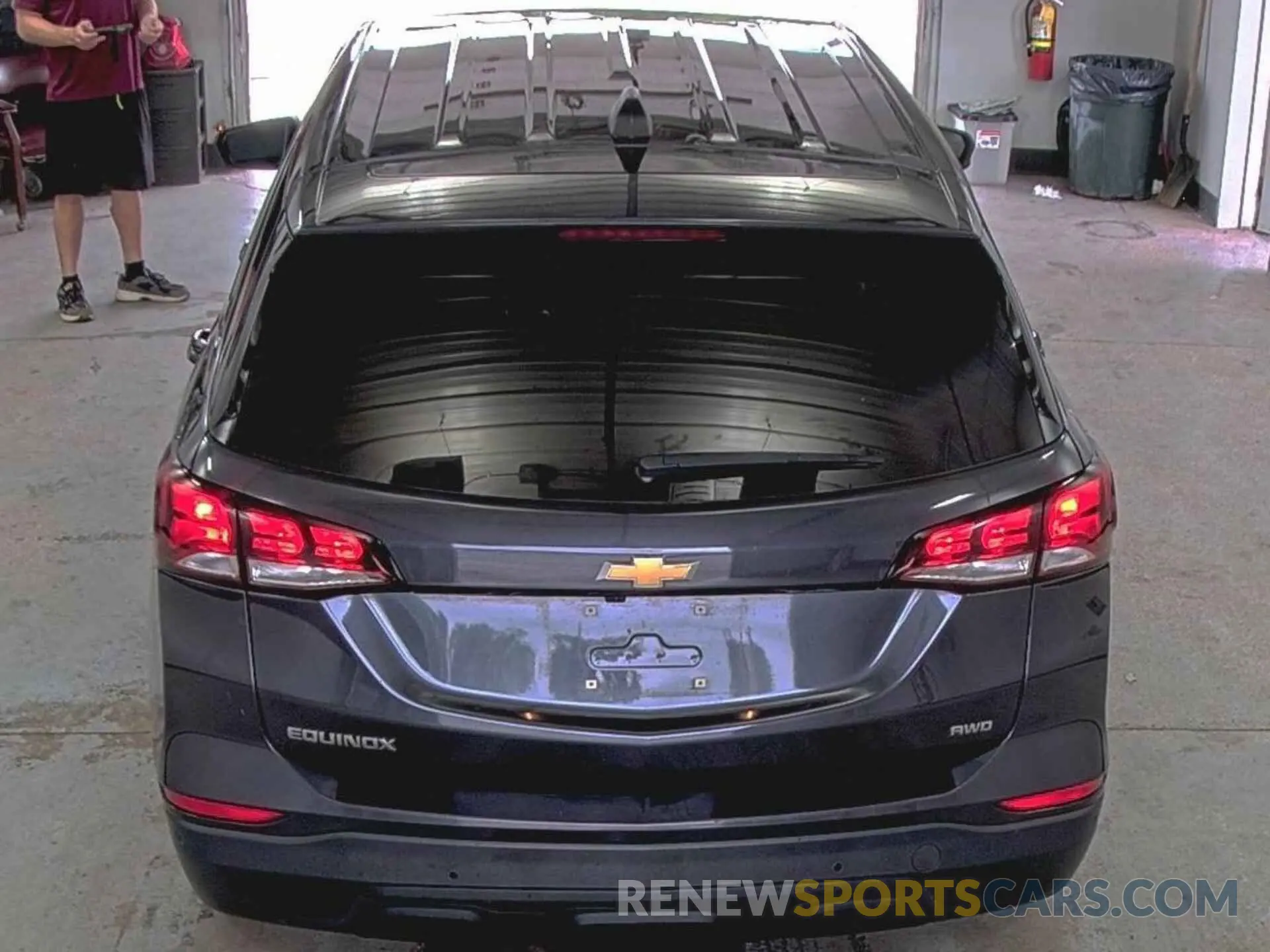 6 Photograph of a damaged car 3GNAX5EV2NS167467 CHEVROLET EQUINOX 2022