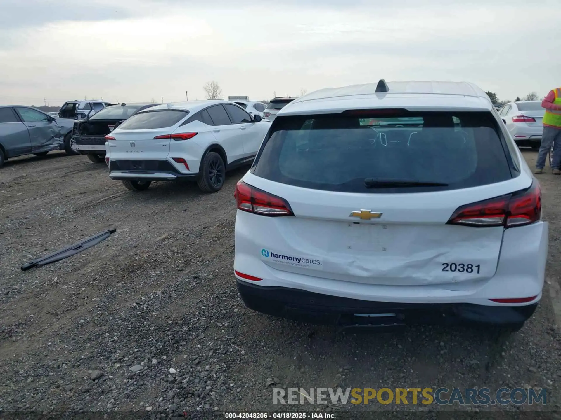 17 Photograph of a damaged car 3GNAX5EV3NS177182 CHEVROLET EQUINOX 2022
