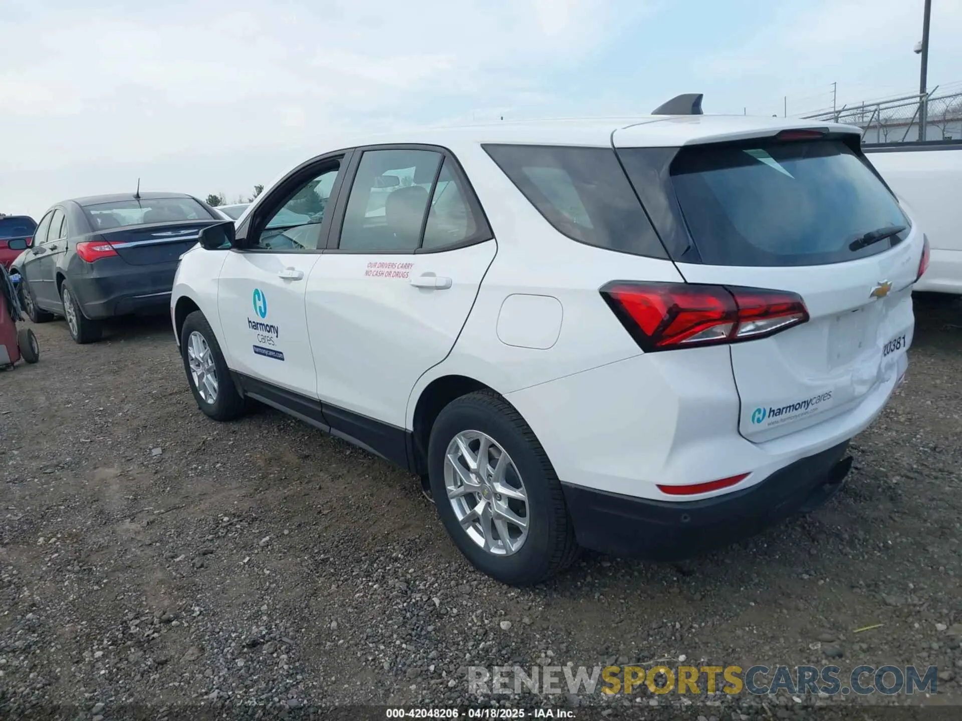 3 Photograph of a damaged car 3GNAX5EV3NS177182 CHEVROLET EQUINOX 2022