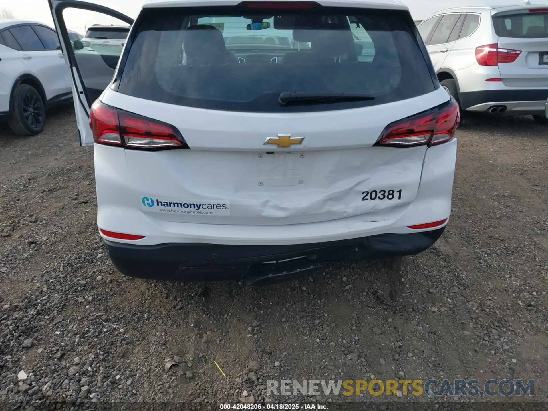 6 Photograph of a damaged car 3GNAX5EV3NS177182 CHEVROLET EQUINOX 2022
