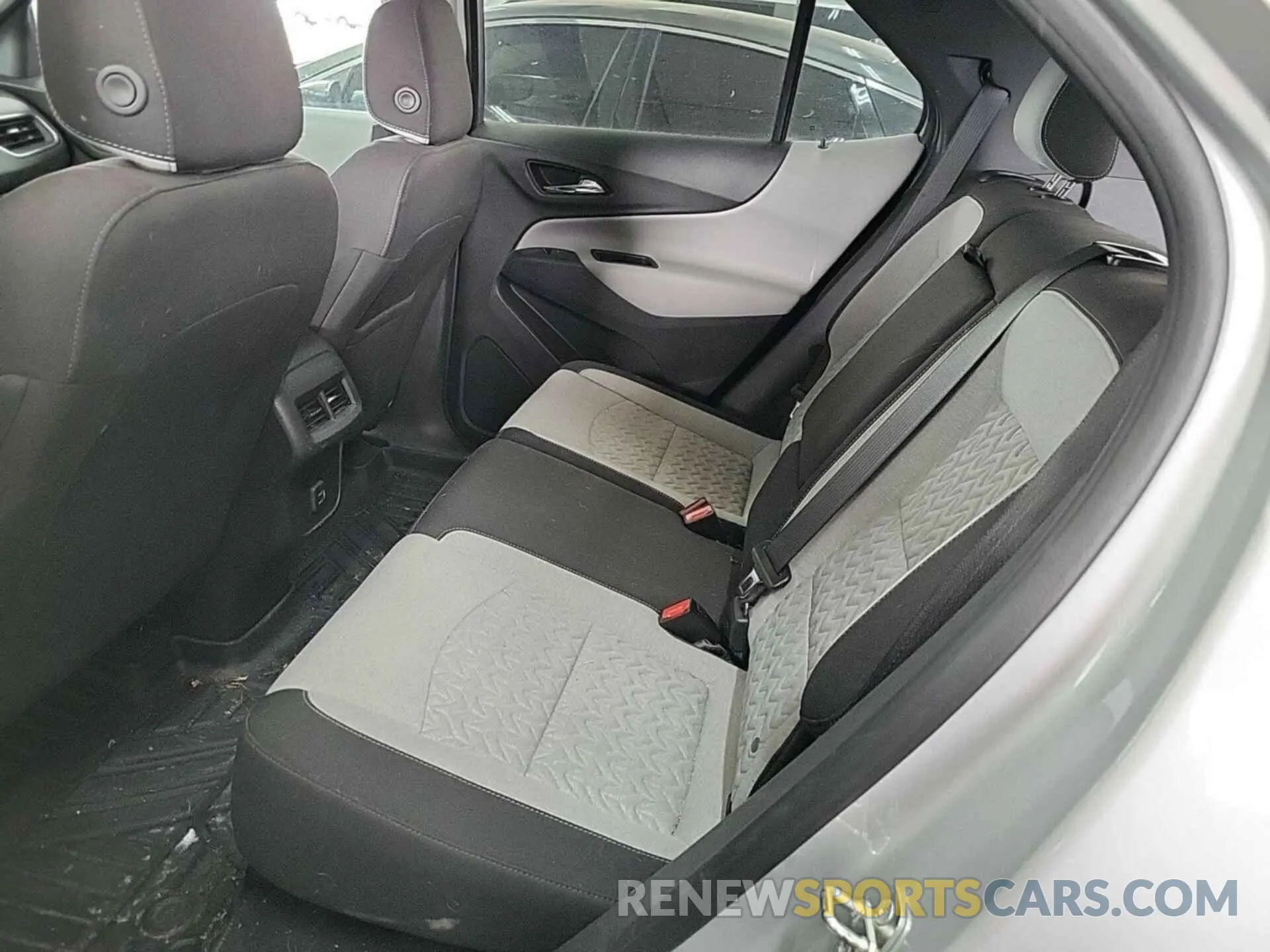 9 Photograph of a damaged car 3GNAX5EVXNS147662 CHEVROLET EQUINOX 2022