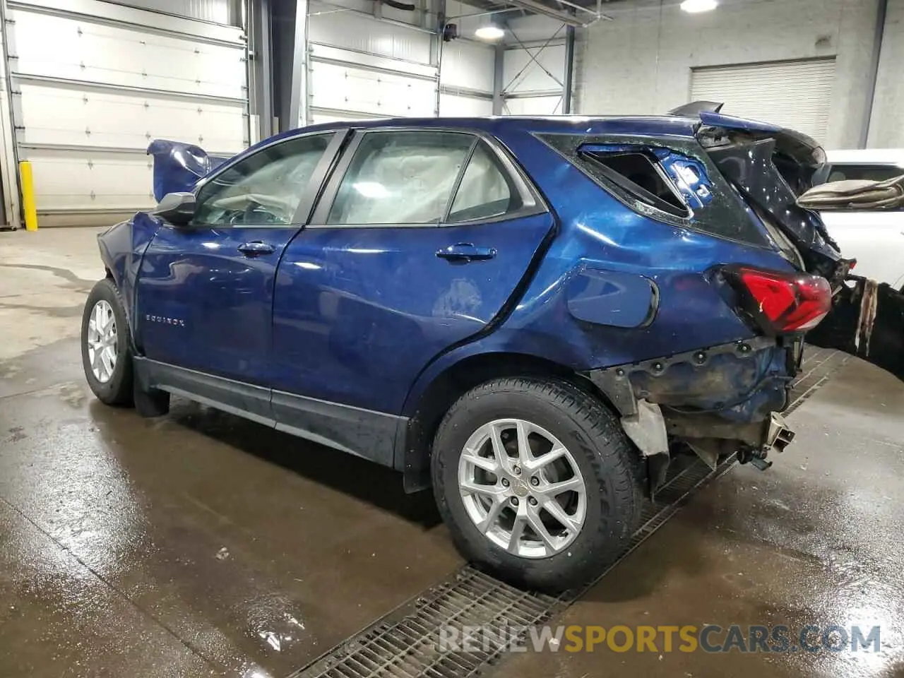2 Photograph of a damaged car 3GNAXHEV0NS211581 CHEVROLET EQUINOX 2022