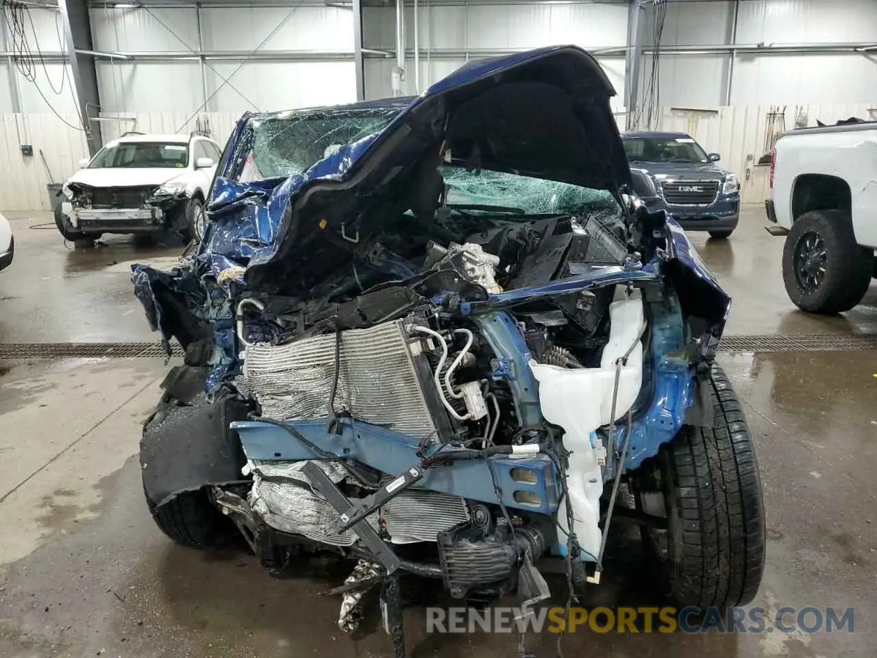 5 Photograph of a damaged car 3GNAXHEV0NS211581 CHEVROLET EQUINOX 2022