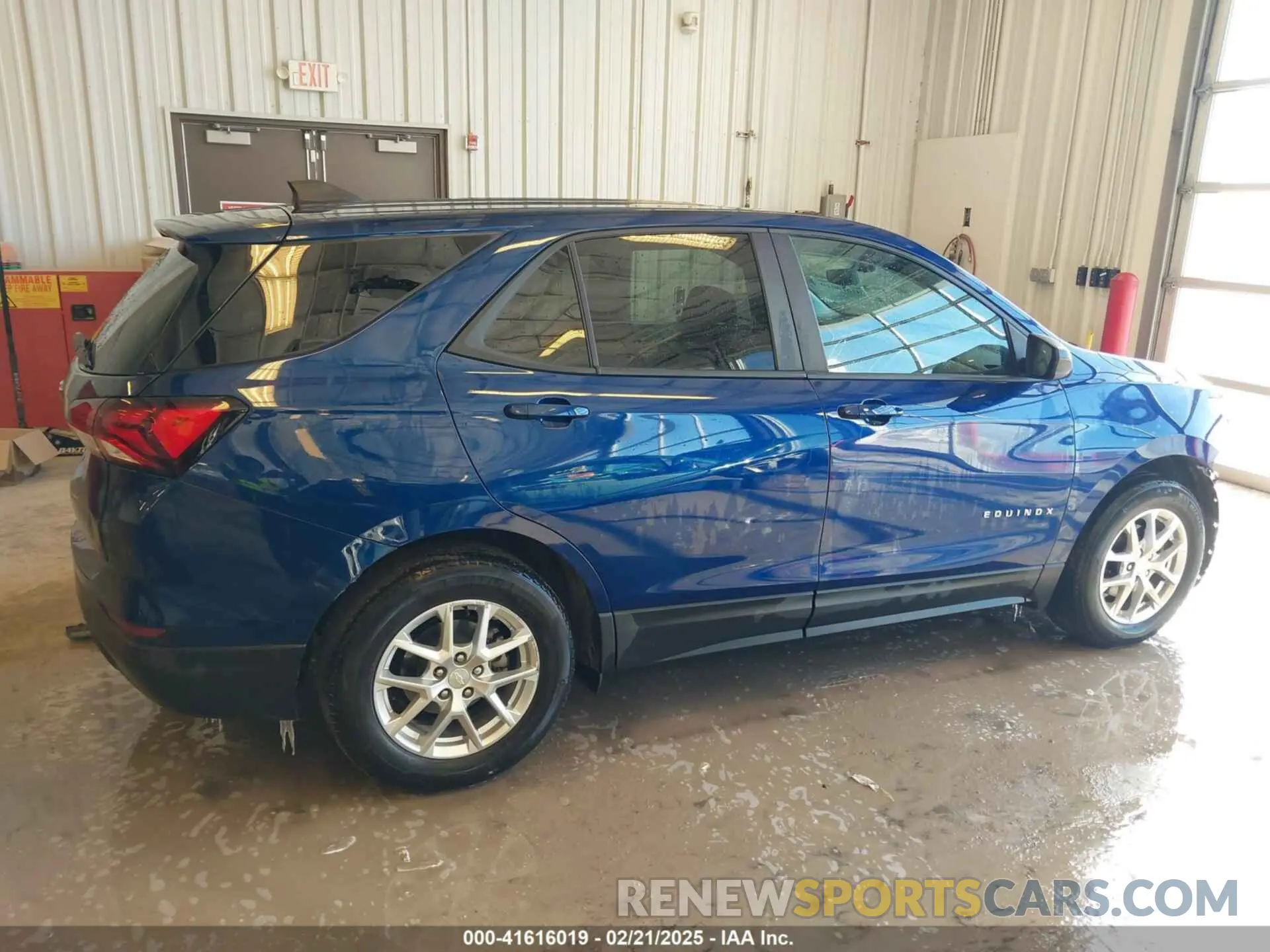13 Photograph of a damaged car 3GNAXHEV1NS106726 CHEVROLET EQUINOX 2022