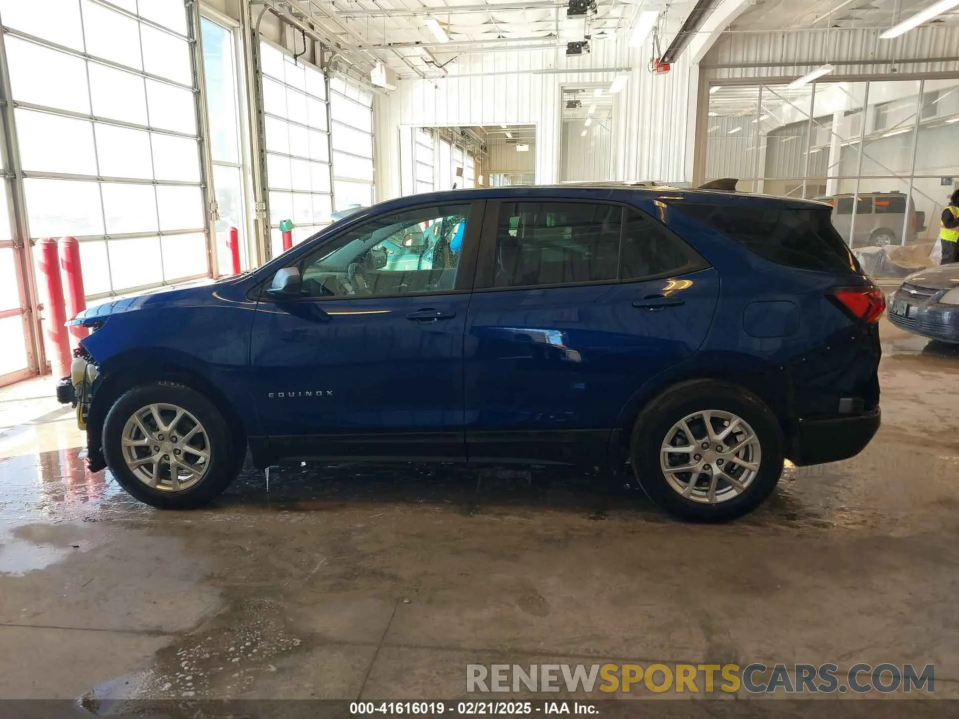 14 Photograph of a damaged car 3GNAXHEV1NS106726 CHEVROLET EQUINOX 2022