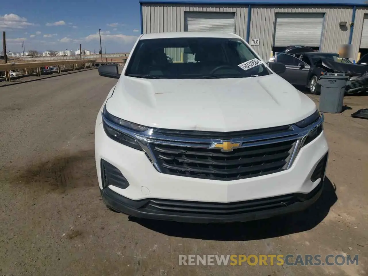 5 Photograph of a damaged car 3GNAXHEV2NS158091 CHEVROLET EQUINOX 2022