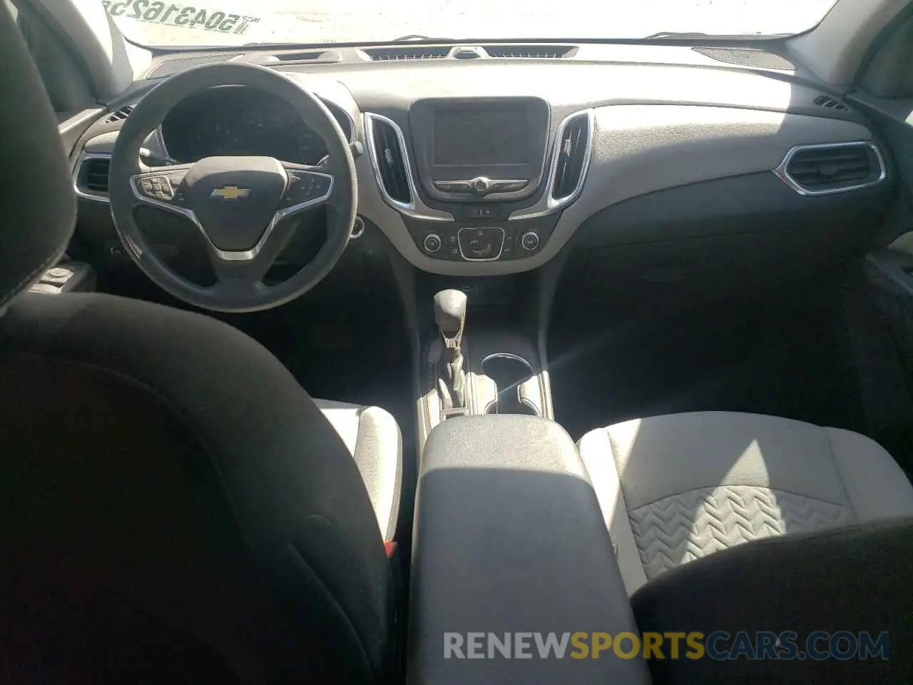 8 Photograph of a damaged car 3GNAXHEV2NS158091 CHEVROLET EQUINOX 2022