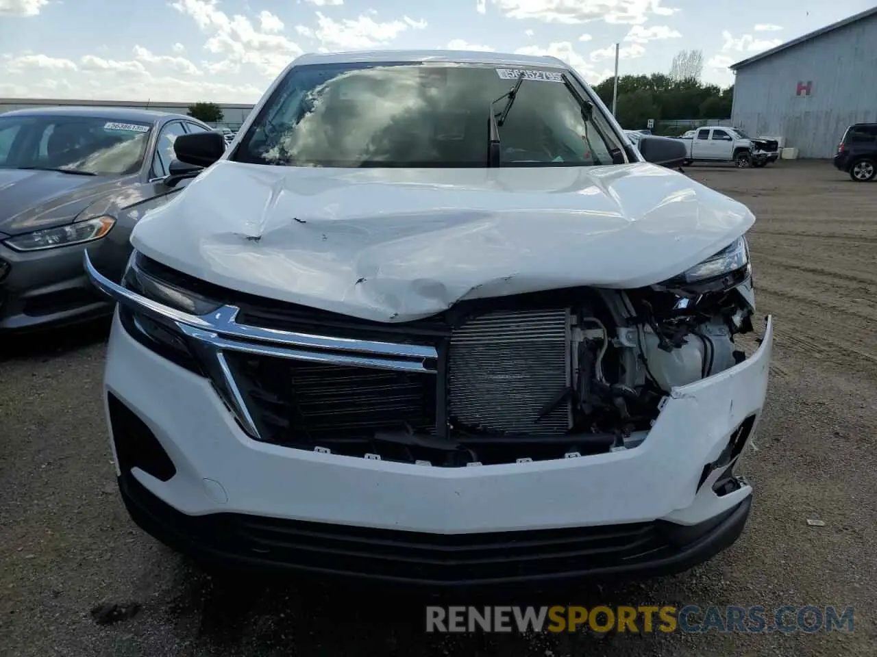 5 Photograph of a damaged car 3GNAXHEV2NS244761 CHEVROLET EQUINOX 2022
