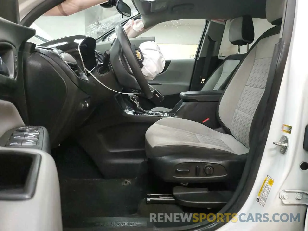 7 Photograph of a damaged car 3GNAXHEV2NS244761 CHEVROLET EQUINOX 2022