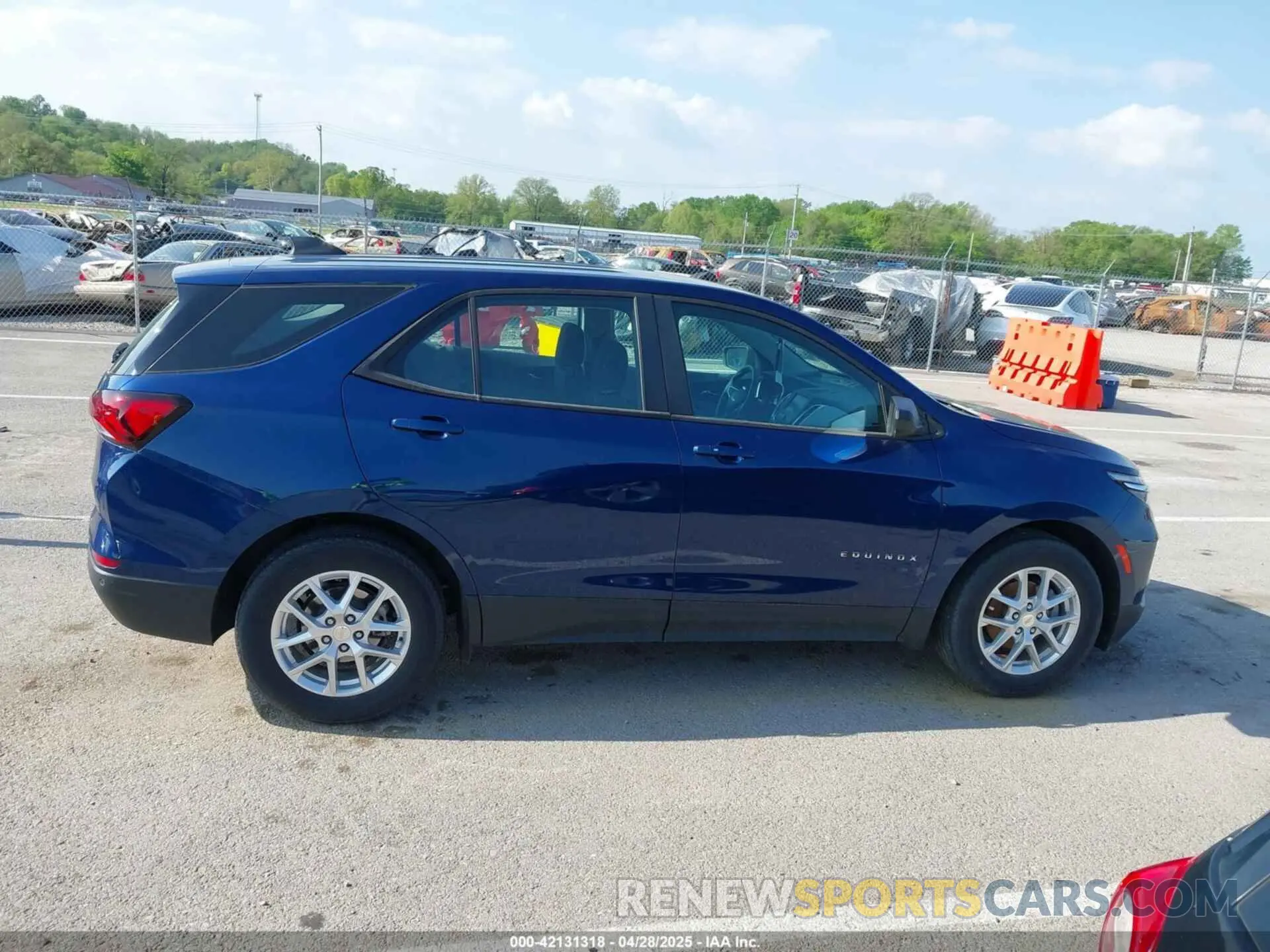13 Photograph of a damaged car 3GNAXHEV3NS114780 CHEVROLET EQUINOX 2022