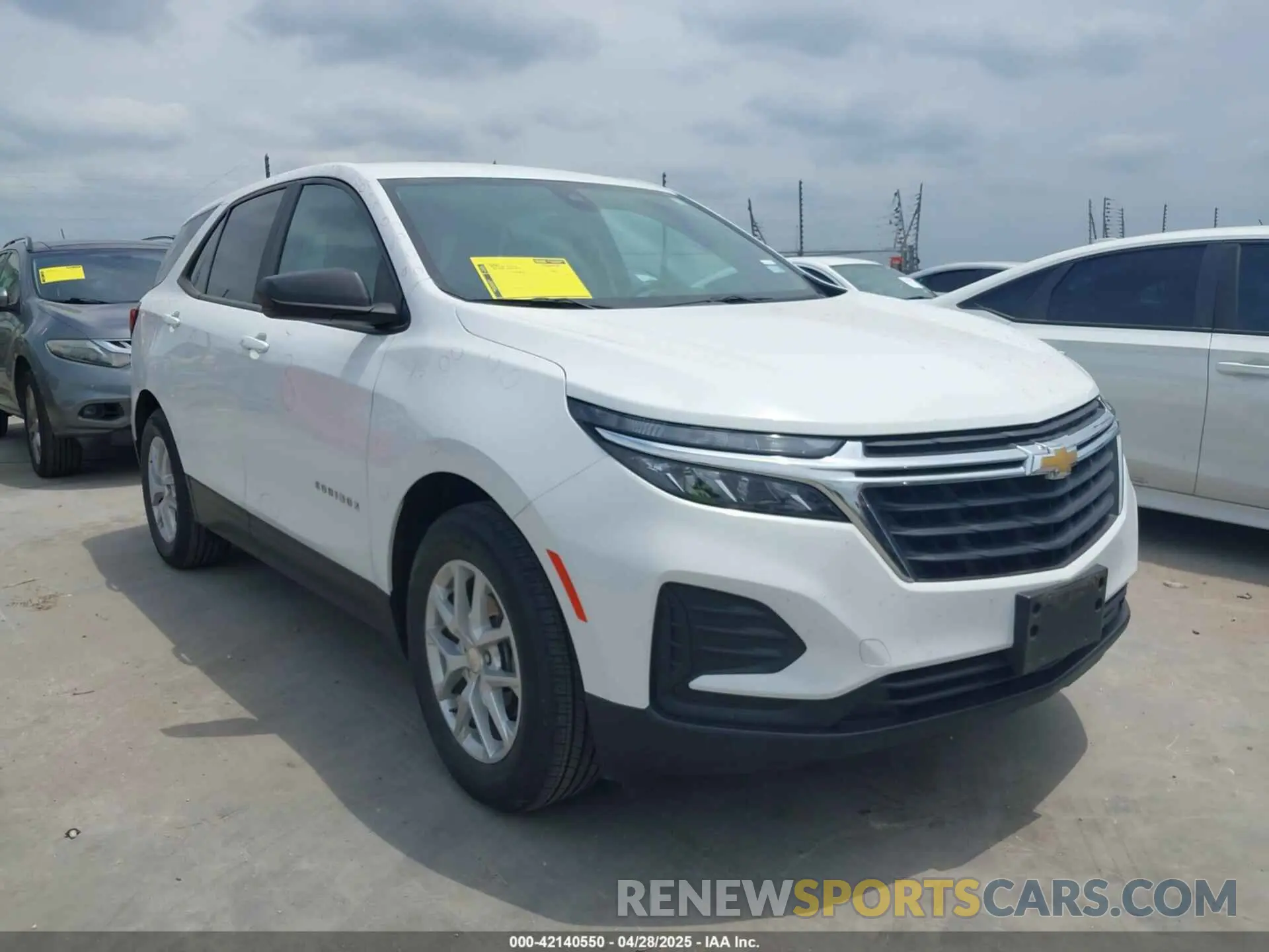 1 Photograph of a damaged car 3GNAXHEV3NS222736 CHEVROLET EQUINOX 2022