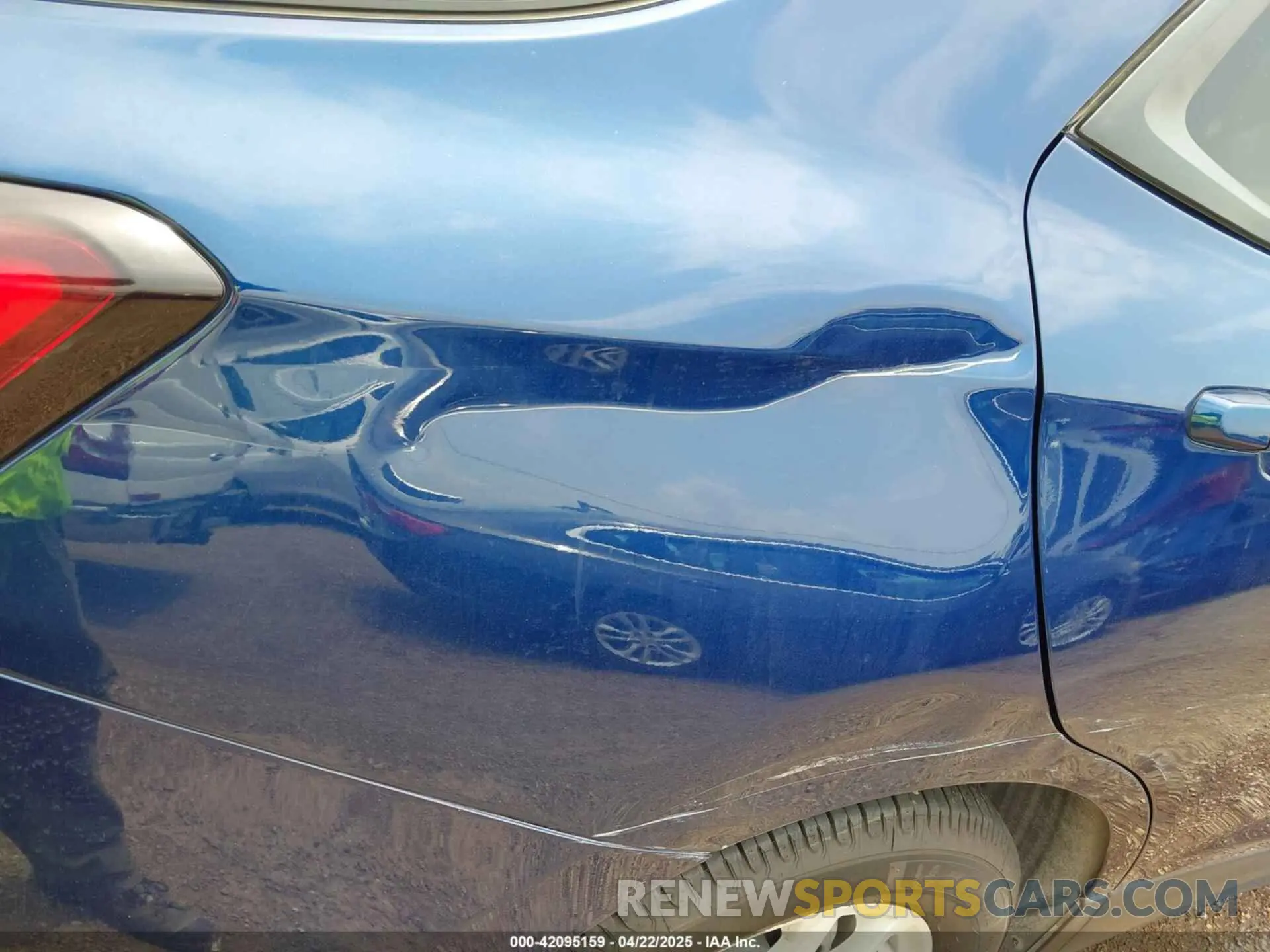 6 Photograph of a damaged car 3GNAXHEV4NS153877 CHEVROLET EQUINOX 2022