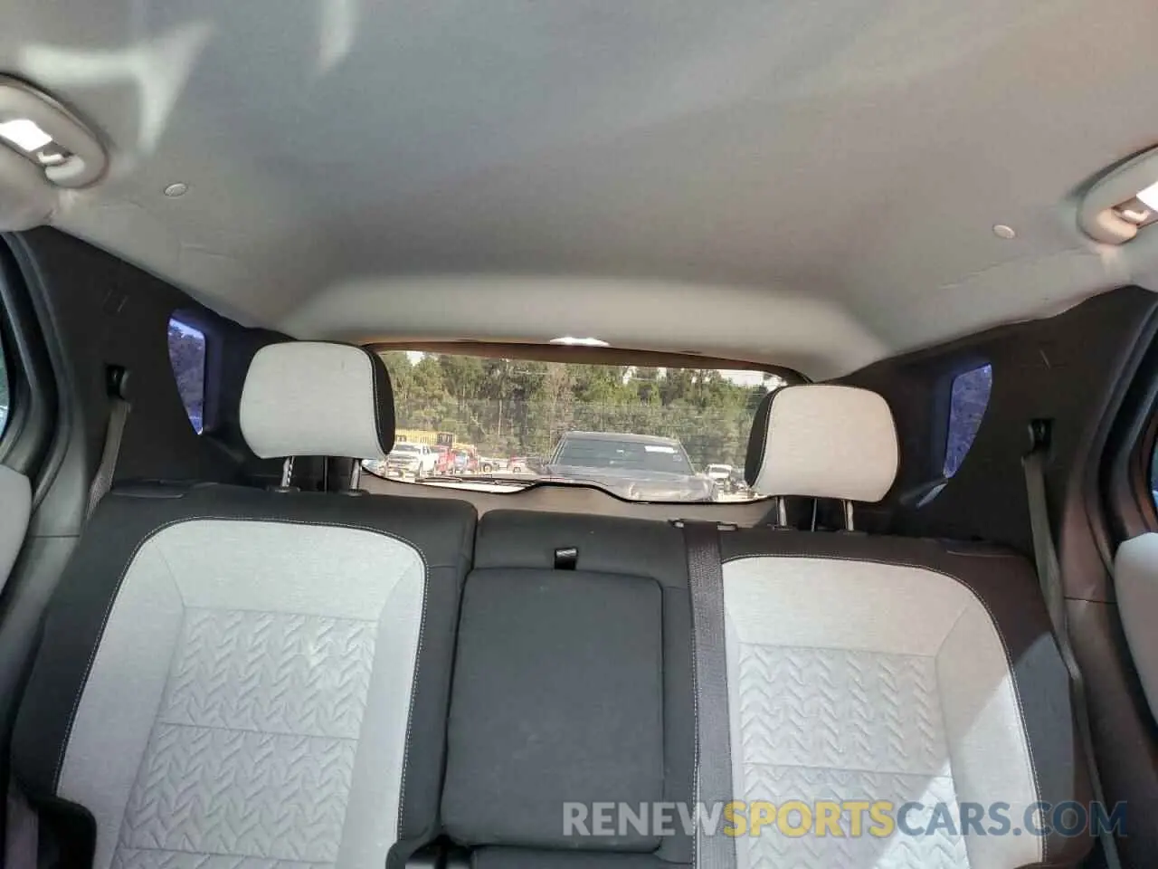 10 Photograph of a damaged car 3GNAXHEV4NS178519 CHEVROLET EQUINOX 2022