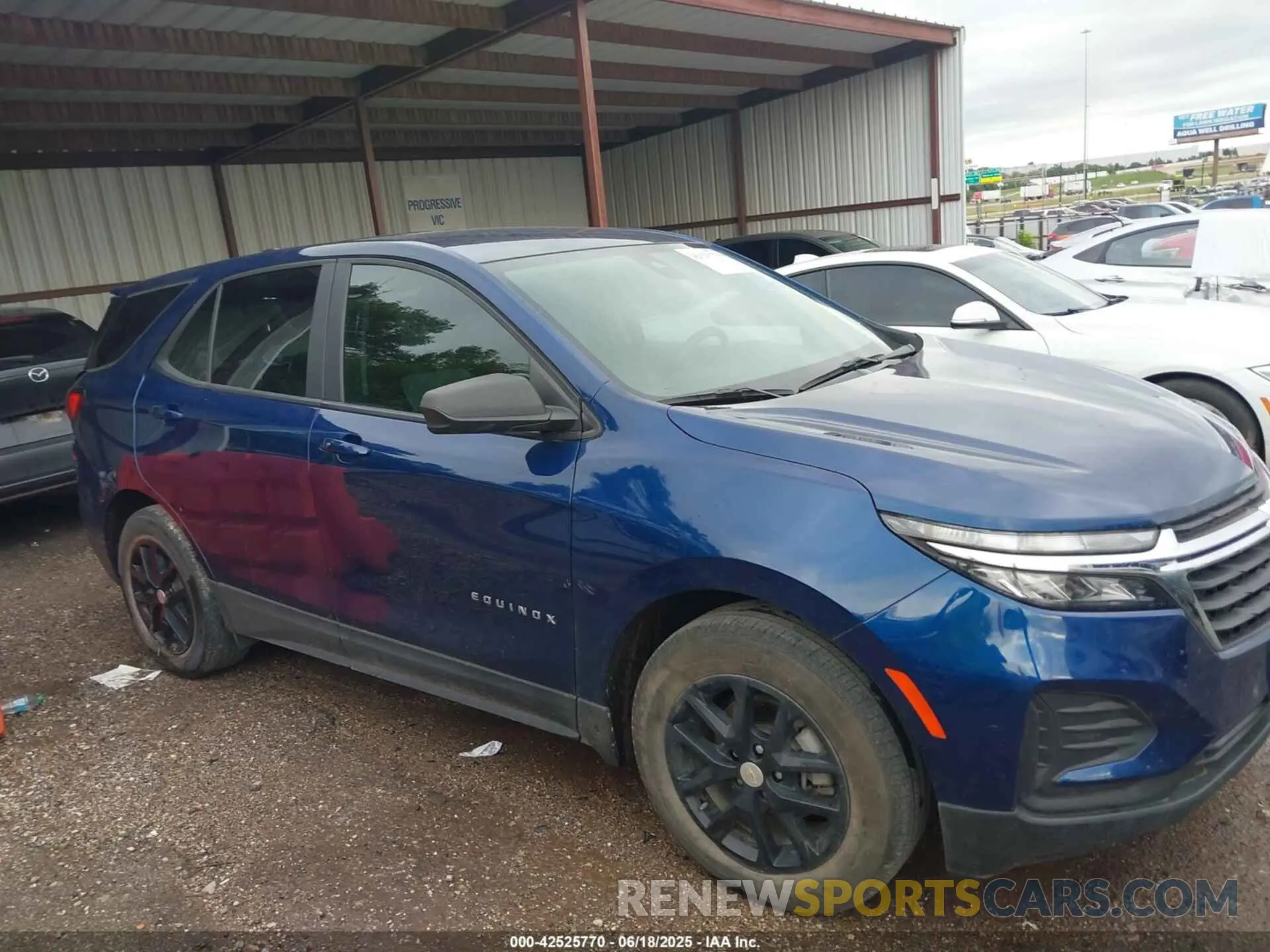 14 Photograph of a damaged car 3GNAXHEV4NS207341 CHEVROLET EQUINOX 2022