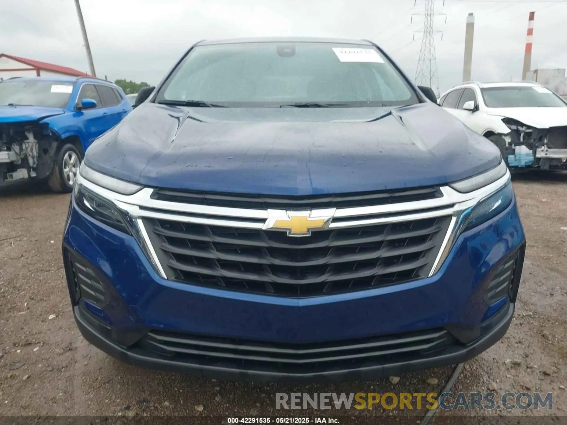 12 Photograph of a damaged car 3GNAXHEV4NS226939 CHEVROLET EQUINOX 2022