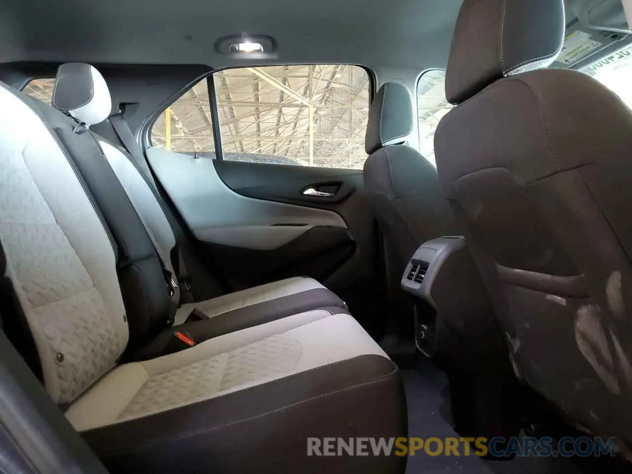 10 Photograph of a damaged car 3GNAXHEV5NS156870 CHEVROLET EQUINOX 2022