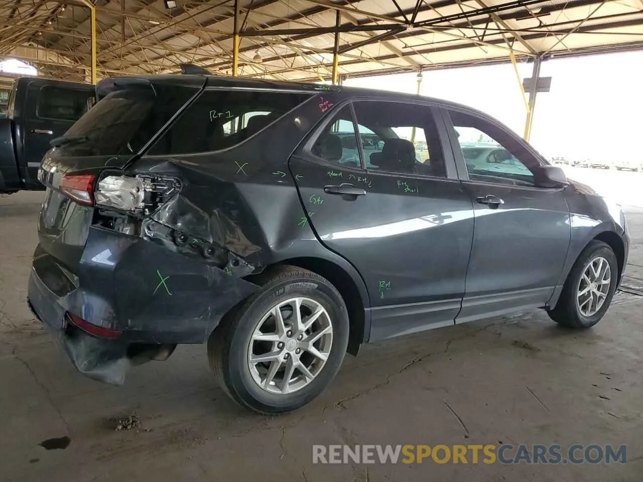 3 Photograph of a damaged car 3GNAXHEV5NS156870 CHEVROLET EQUINOX 2022