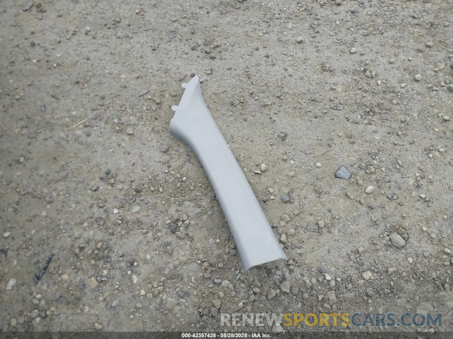12 Photograph of a damaged car 3GNAXHEV6NS159907 CHEVROLET EQUINOX 2022