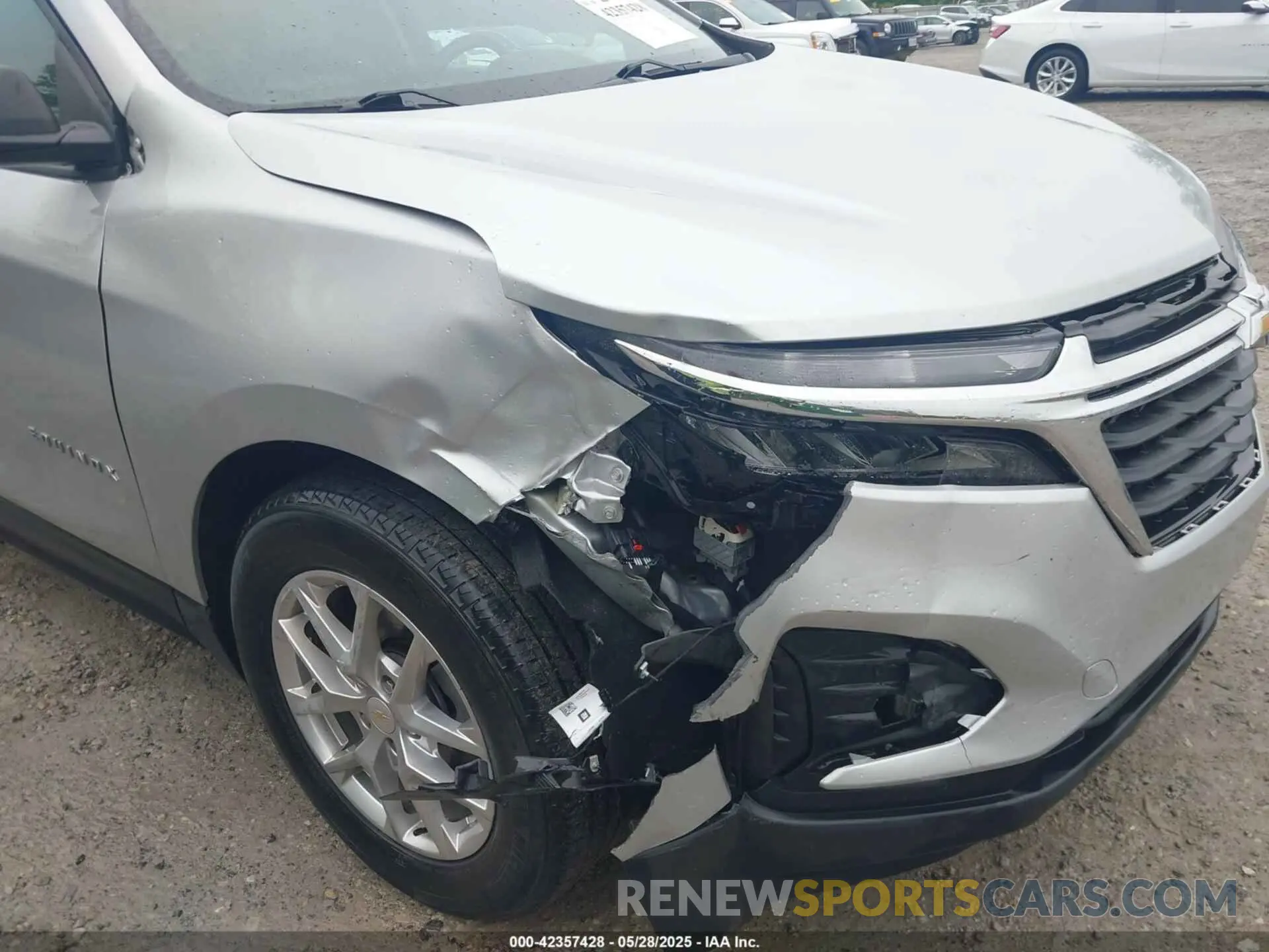 19 Photograph of a damaged car 3GNAXHEV6NS159907 CHEVROLET EQUINOX 2022