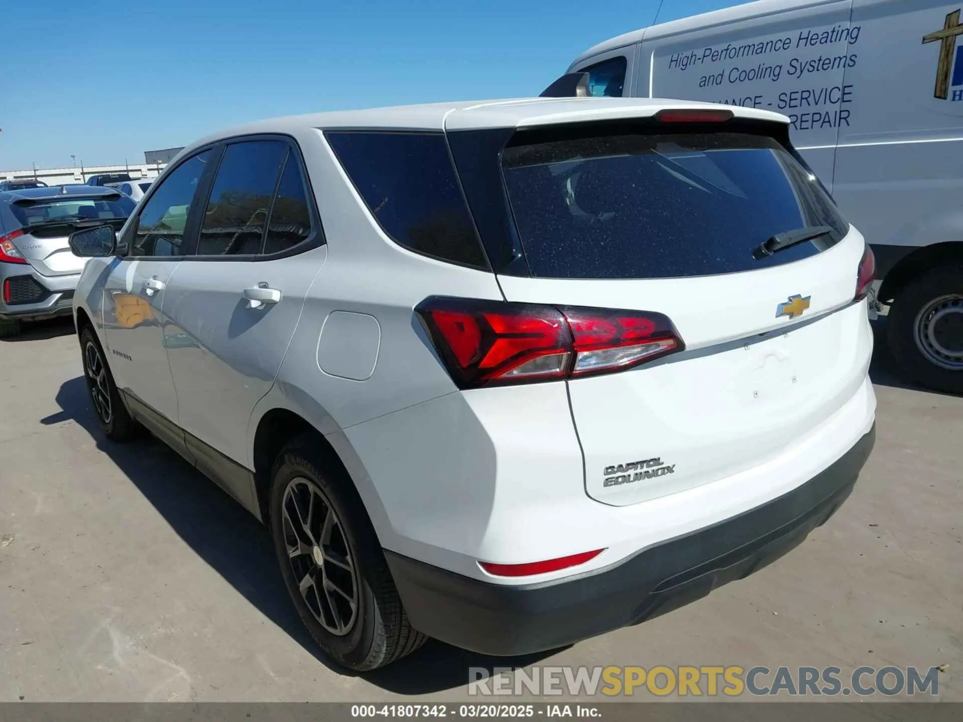 3 Photograph of a damaged car 3GNAXHEV7NS107864 CHEVROLET EQUINOX 2022