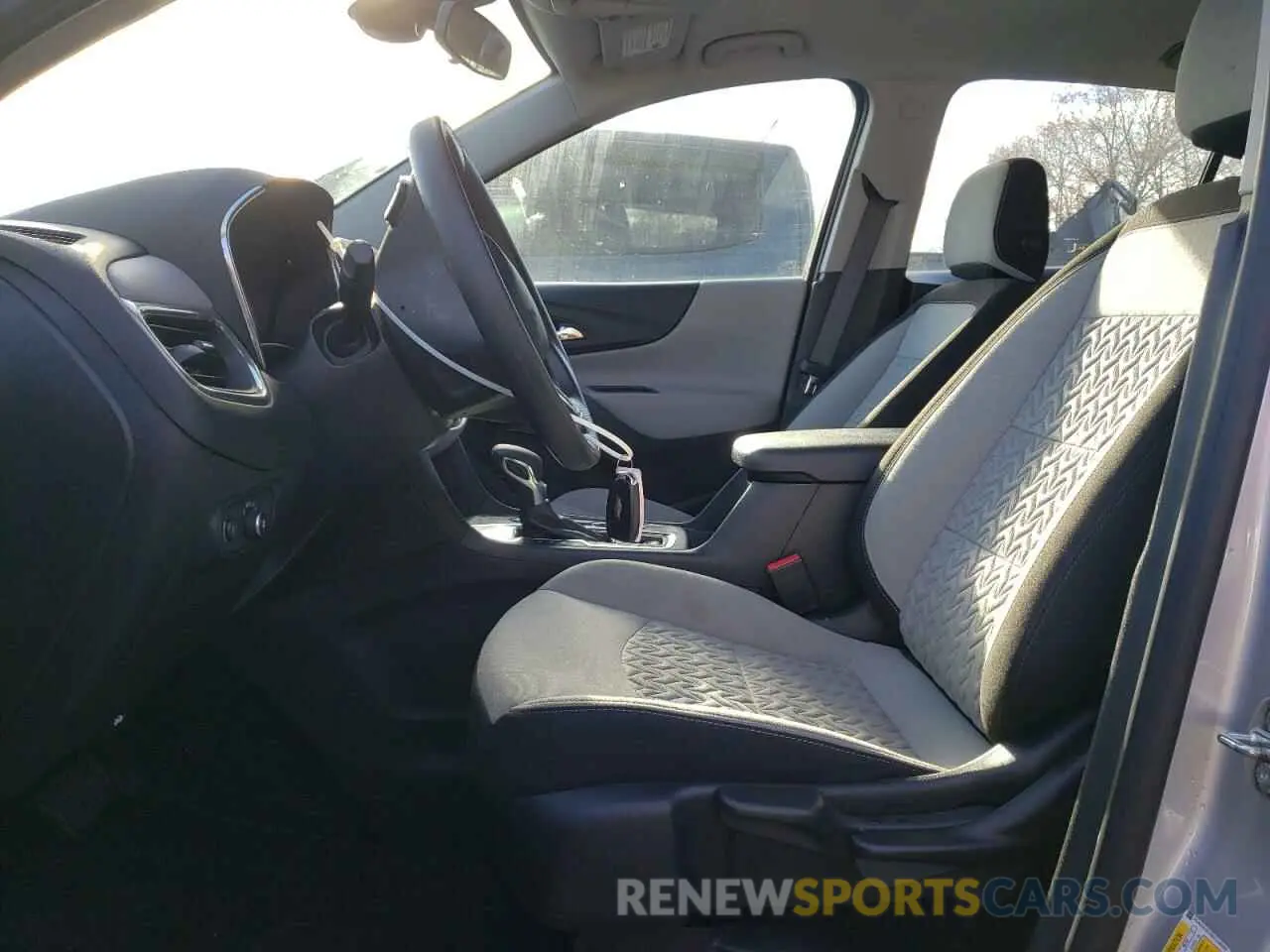 7 Photograph of a damaged car 3GNAXHEV8NS148066 CHEVROLET EQUINOX 2022
