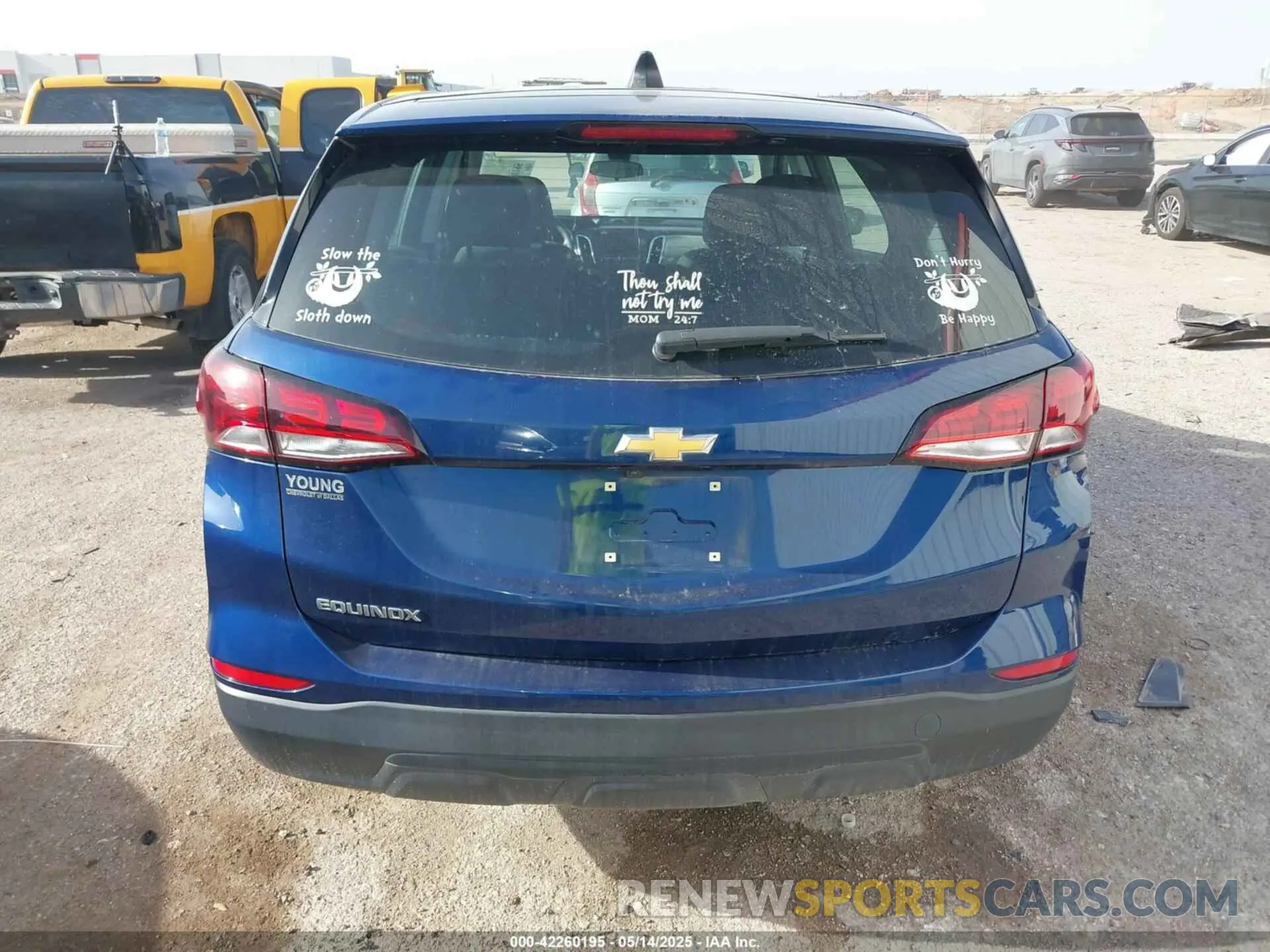 16 Photograph of a damaged car 3GNAXHEV8NS245316 CHEVROLET EQUINOX 2022