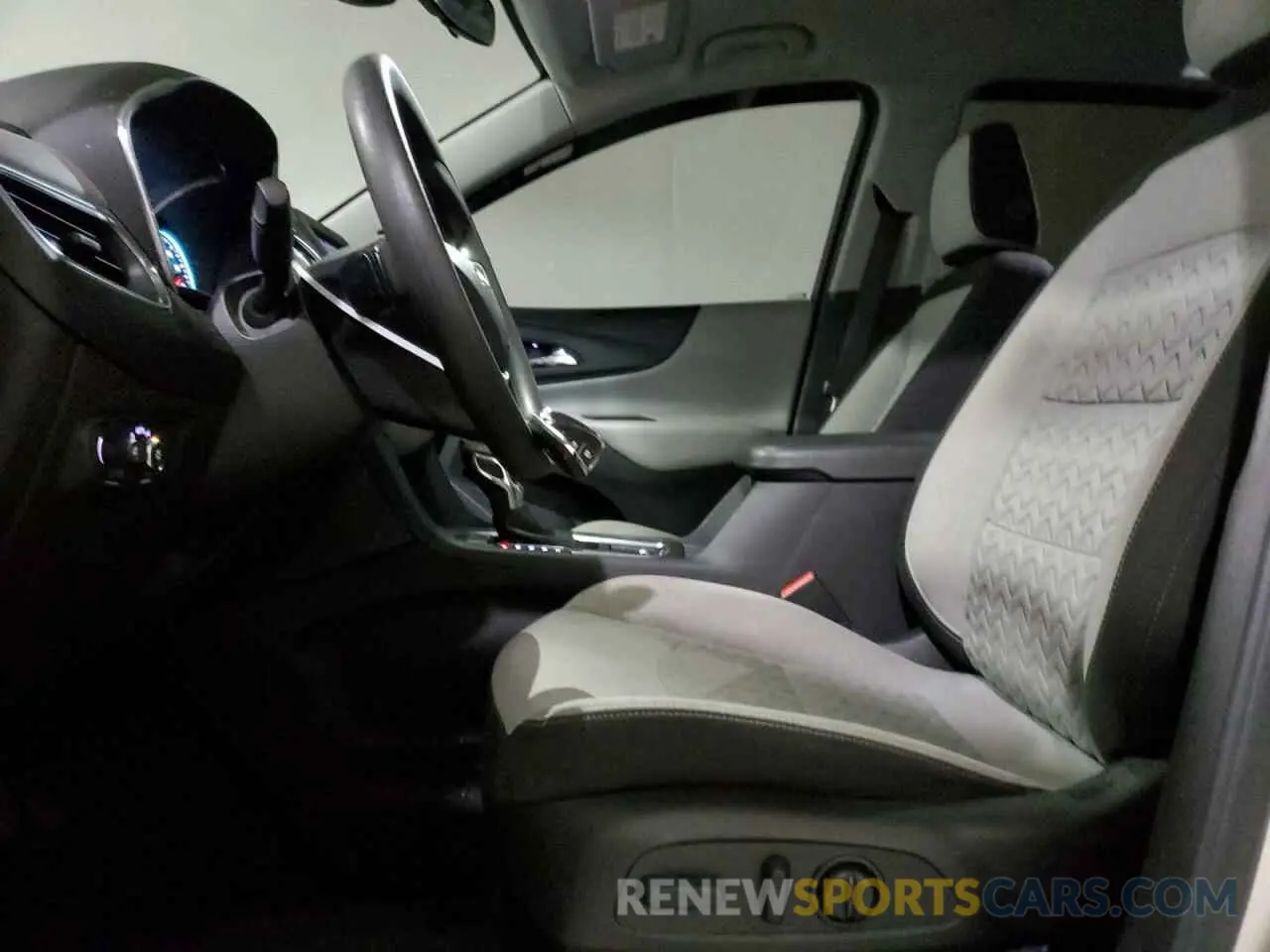 7 Photograph of a damaged car 3GNAXHEV9NS147296 CHEVROLET EQUINOX 2022