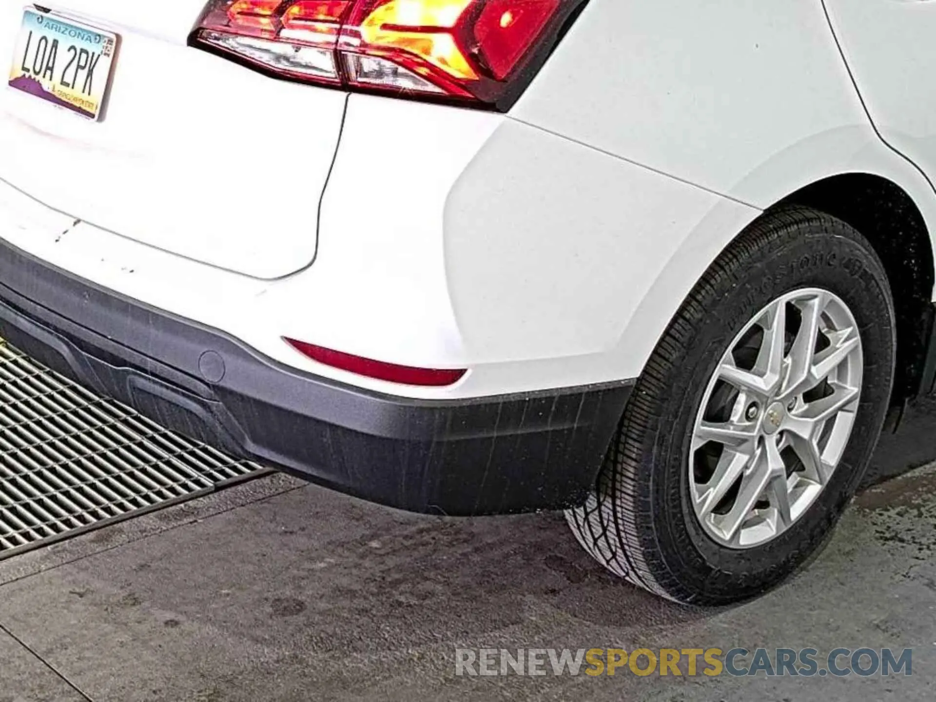 25 Photograph of a damaged car 3GNAXHEV9NS155558 CHEVROLET EQUINOX 2022