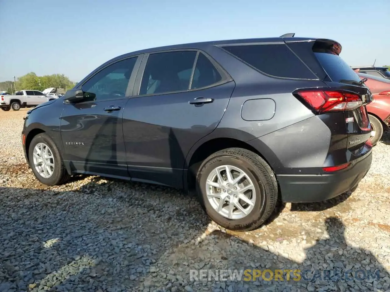 2 Photograph of a damaged car 3GNAXHEV9NS166351 CHEVROLET EQUINOX 2022
