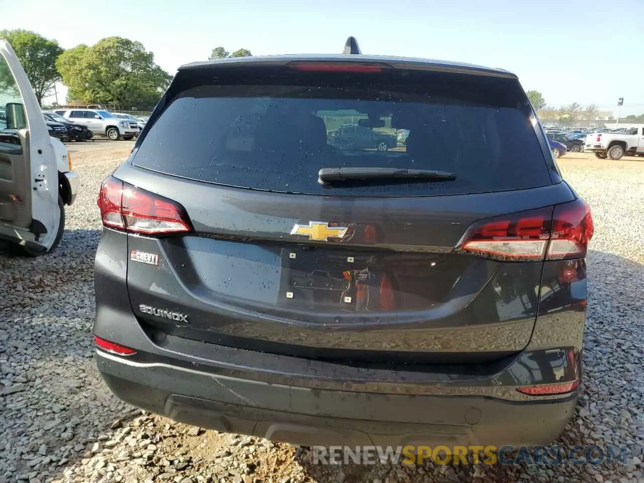 6 Photograph of a damaged car 3GNAXHEV9NS166351 CHEVROLET EQUINOX 2022