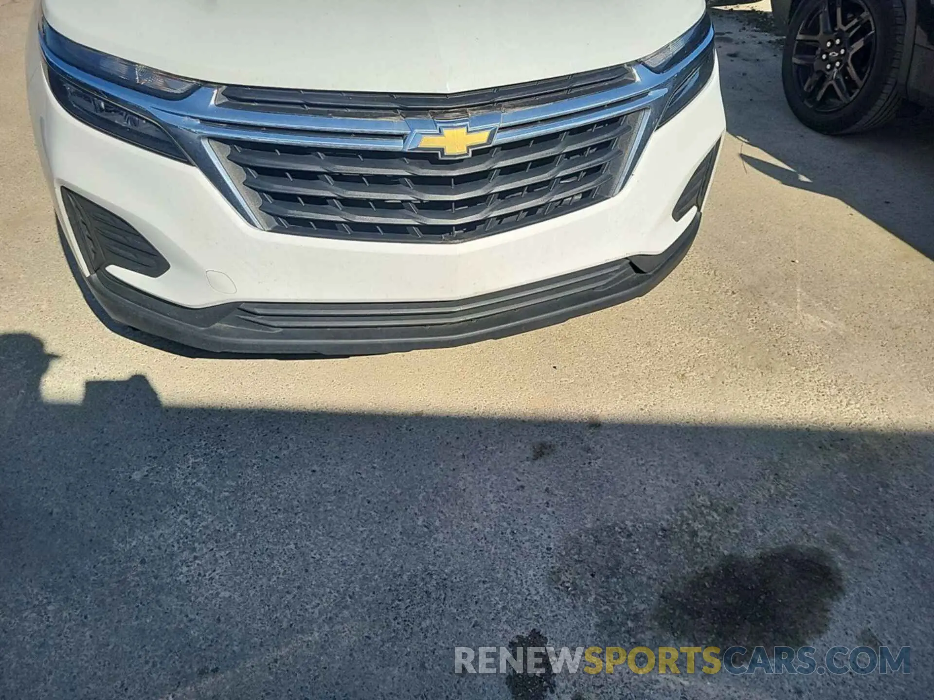 12 Photograph of a damaged car 3GNAXHEV9NS177074 CHEVROLET EQUINOX 2022