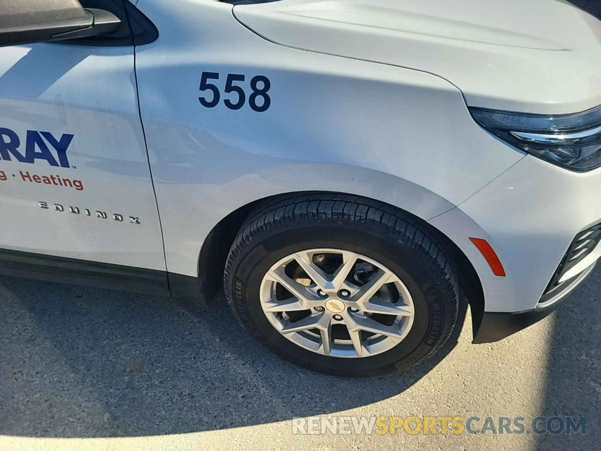 5 Photograph of a damaged car 3GNAXHEV9NS177074 CHEVROLET EQUINOX 2022