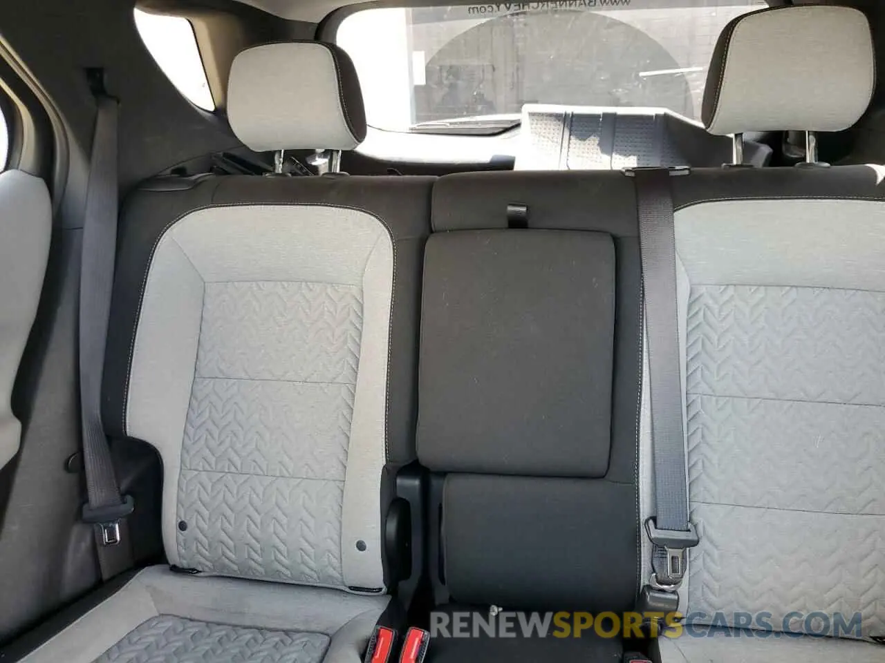 10 Photograph of a damaged car 3GNAXHEV9NS206248 CHEVROLET EQUINOX 2022