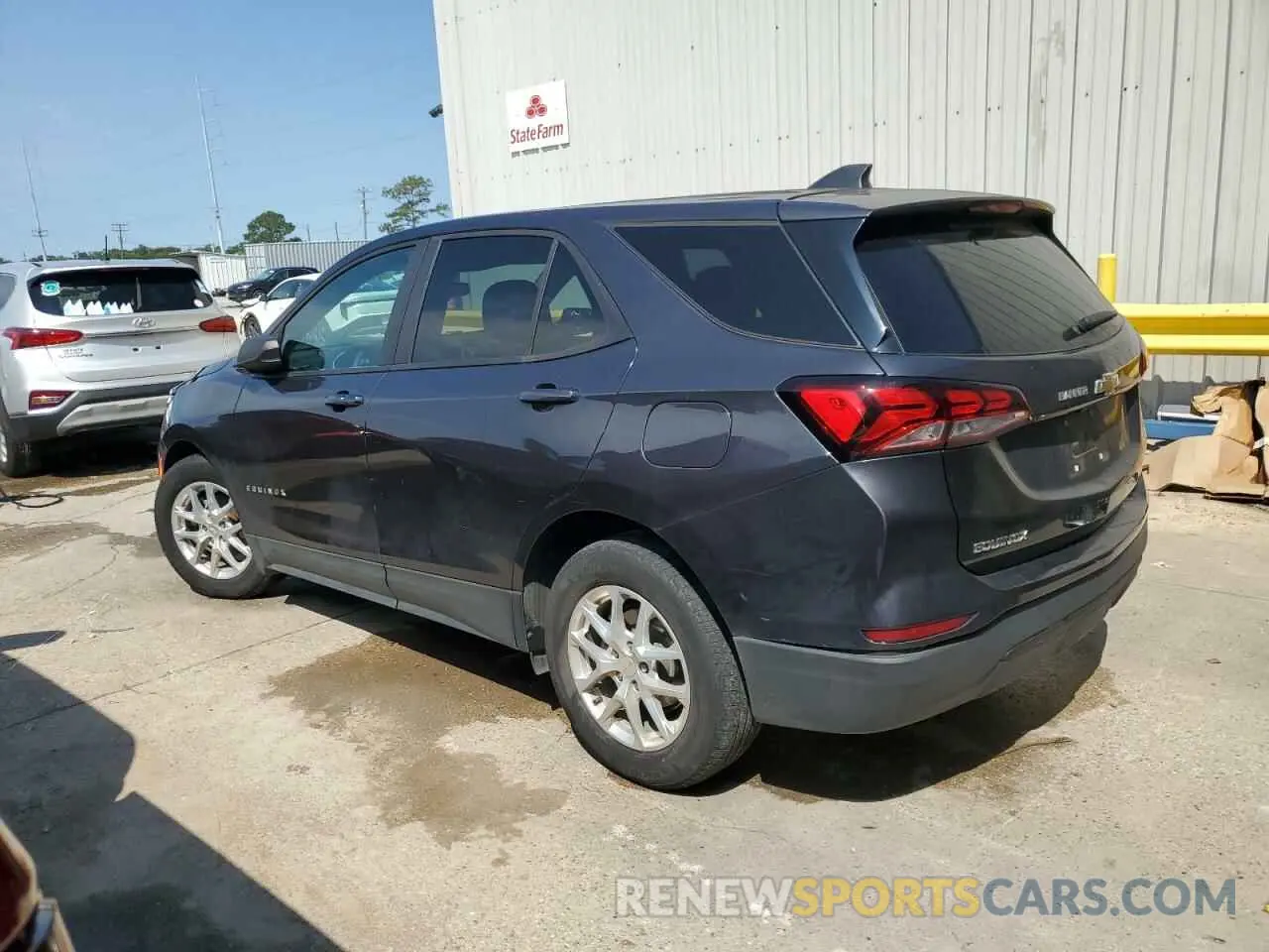 2 Photograph of a damaged car 3GNAXHEV9NS206248 CHEVROLET EQUINOX 2022