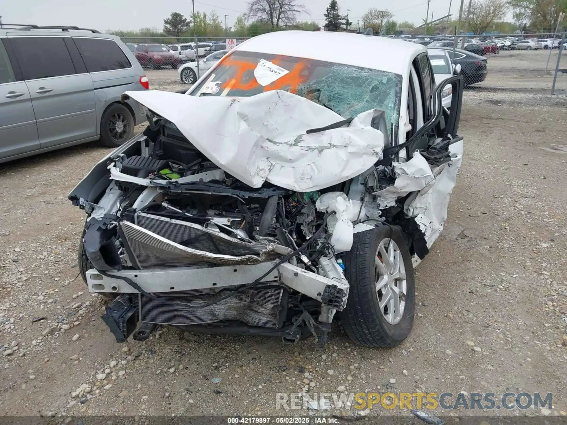 6 Photograph of a damaged car 3GNAXHEV9NS213412 CHEVROLET EQUINOX 2022