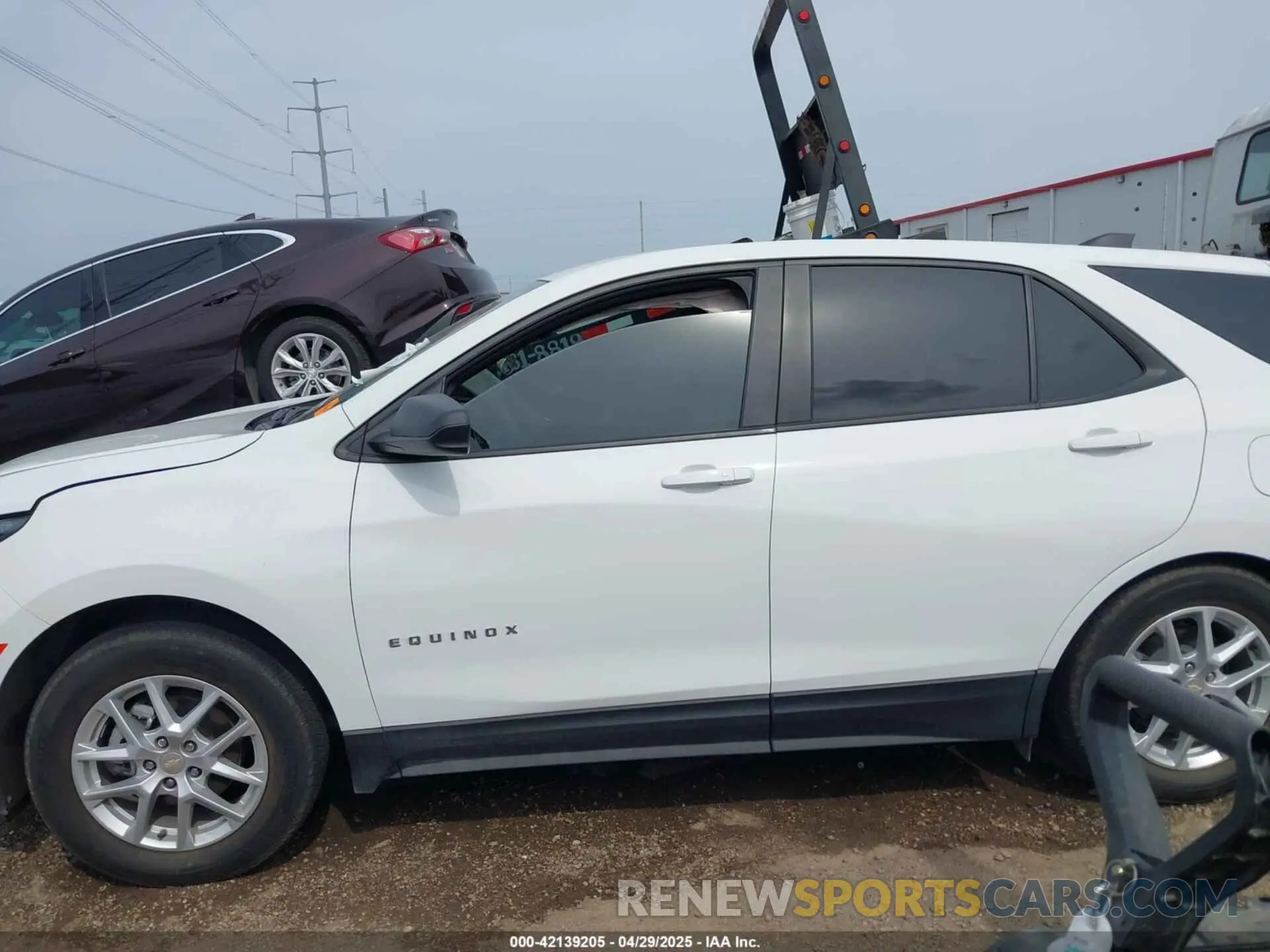 15 Photograph of a damaged car 3GNAXHEV9NS242439 CHEVROLET EQUINOX 2022