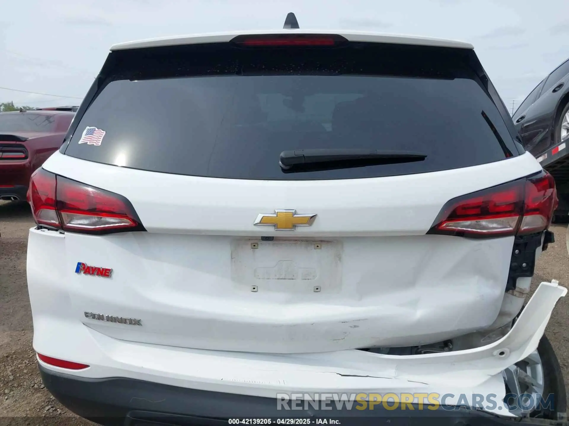 17 Photograph of a damaged car 3GNAXHEV9NS242439 CHEVROLET EQUINOX 2022