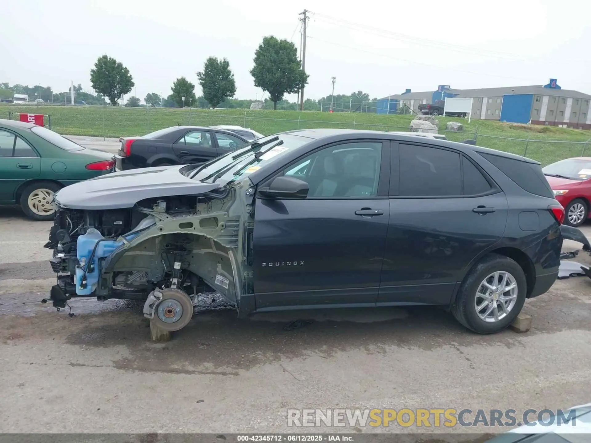 14 Photograph of a damaged car 3GNAXHEVXNS235323 CHEVROLET EQUINOX 2022