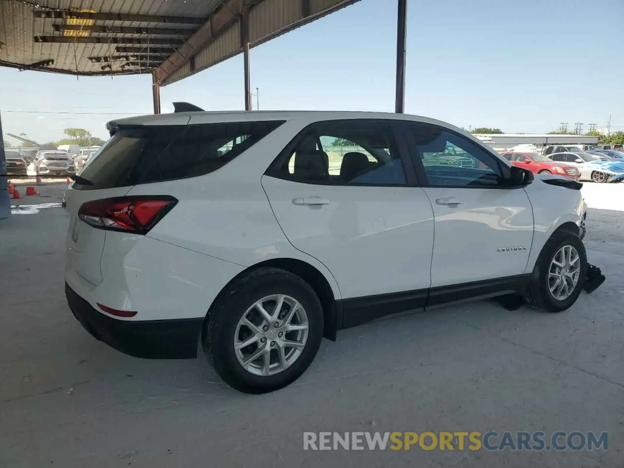 3 Photograph of a damaged car 3GNAXHEVXNS237315 CHEVROLET EQUINOX 2022