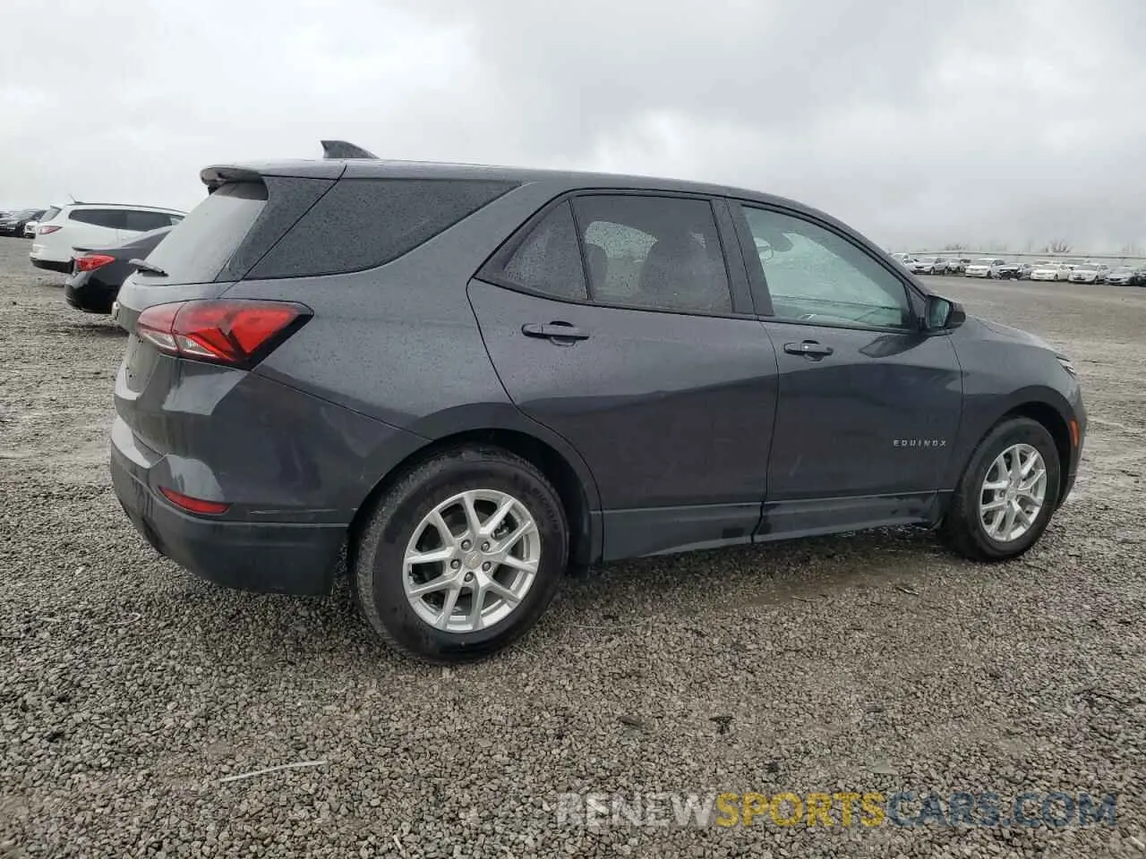 3 Photograph of a damaged car 3GNAXHEVXNS244233 CHEVROLET EQUINOX 2022
