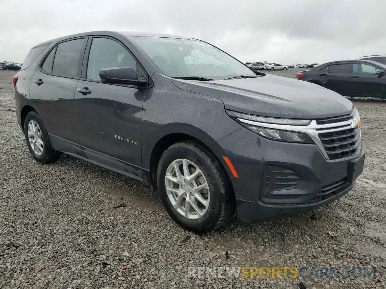 4 Photograph of a damaged car 3GNAXHEVXNS244233 CHEVROLET EQUINOX 2022